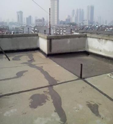 宣威漏水维修 楼顶漏水是什么原因，楼顶漏水维修方法是什么?